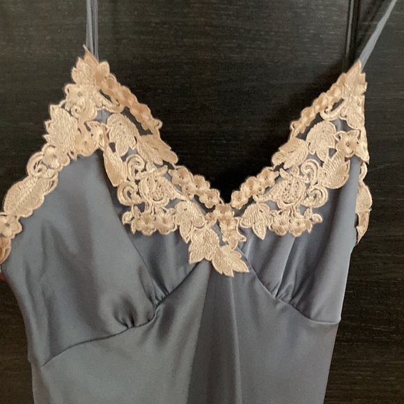 New Grey Blue Negligee w Belted Dressing Gown Edges in Blush Lace Med - Picture 5 of 11
